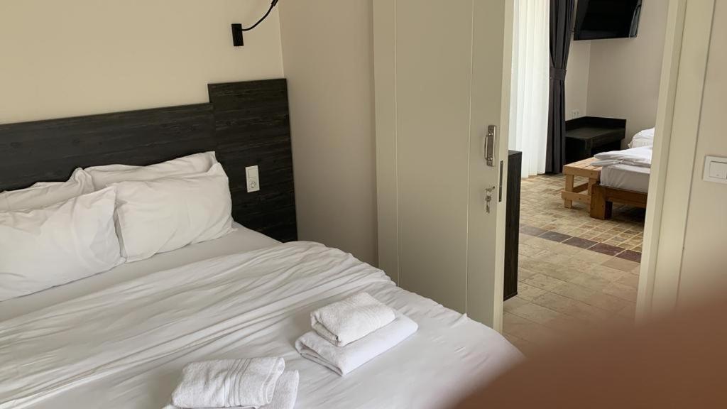 Cesmekes Otel Eksteriør bilde